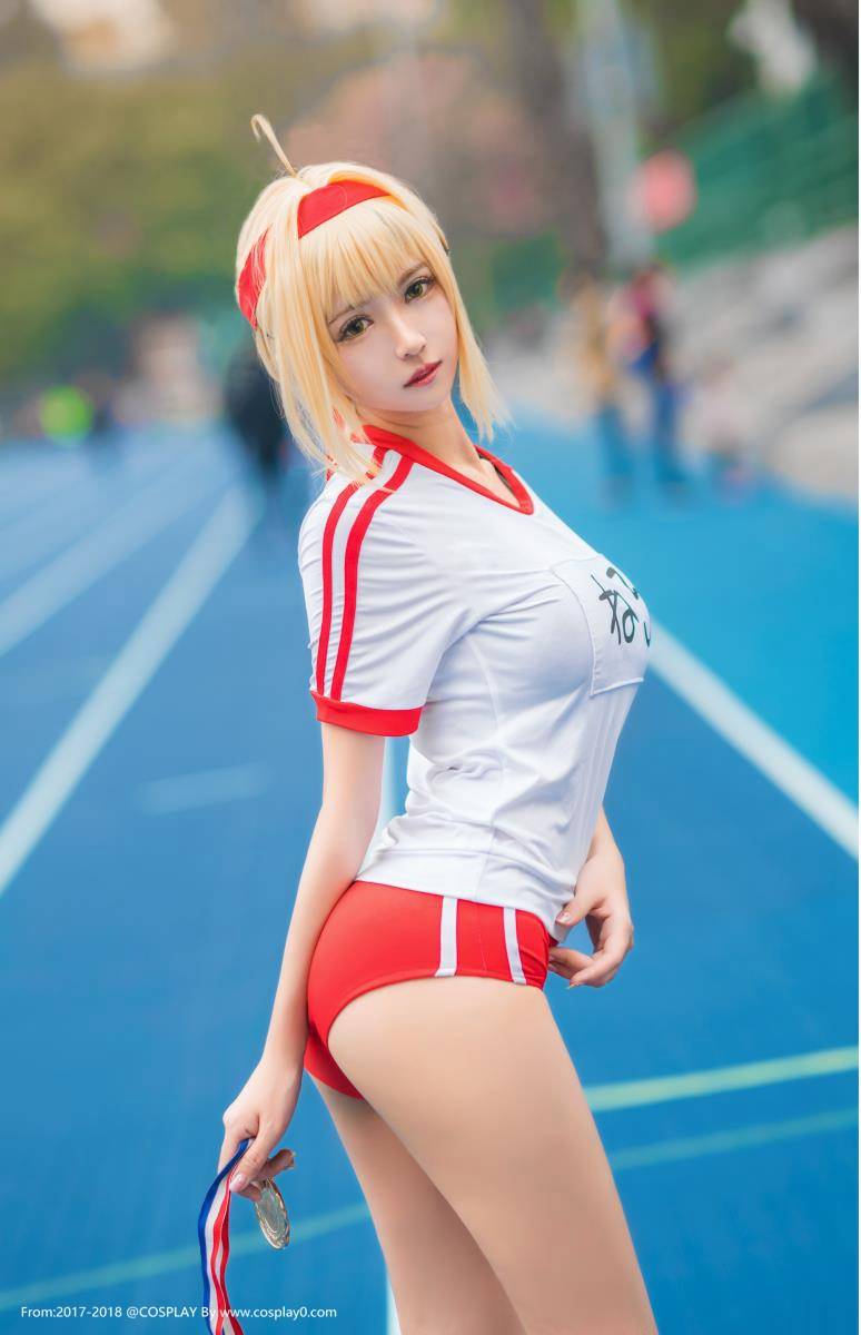Cosplay福利/巨乳美女鳗鱼霏儿无下限Fate尼禄体操服Cos福利