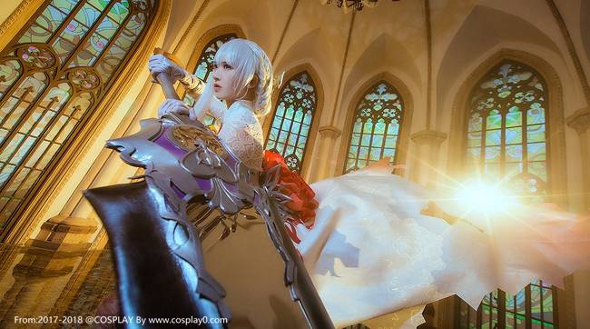 Cosplay福利/死亡爱丽丝白雪姬巨乳美女诱惑撩人Cosplay福利