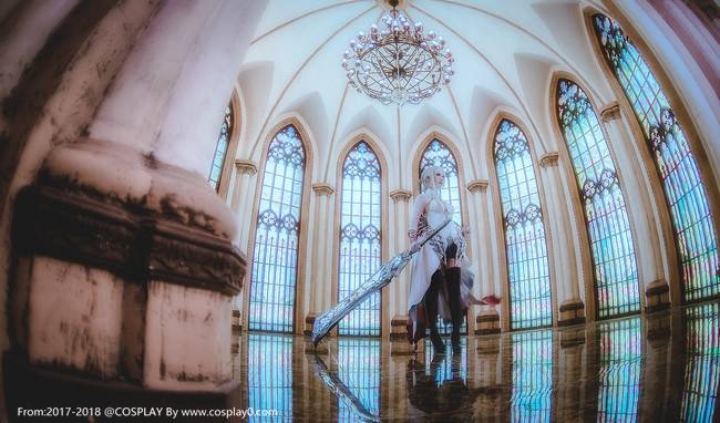 Cosplay福利/死亡爱丽丝白雪姬巨乳美女诱惑撩人Cosplay福利