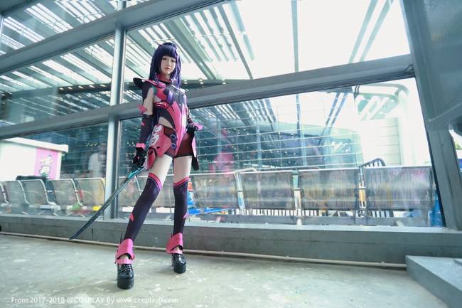 Cosplay福利/崩坏学园雷电芽衣Cosplay性感翘臀美女福利写真