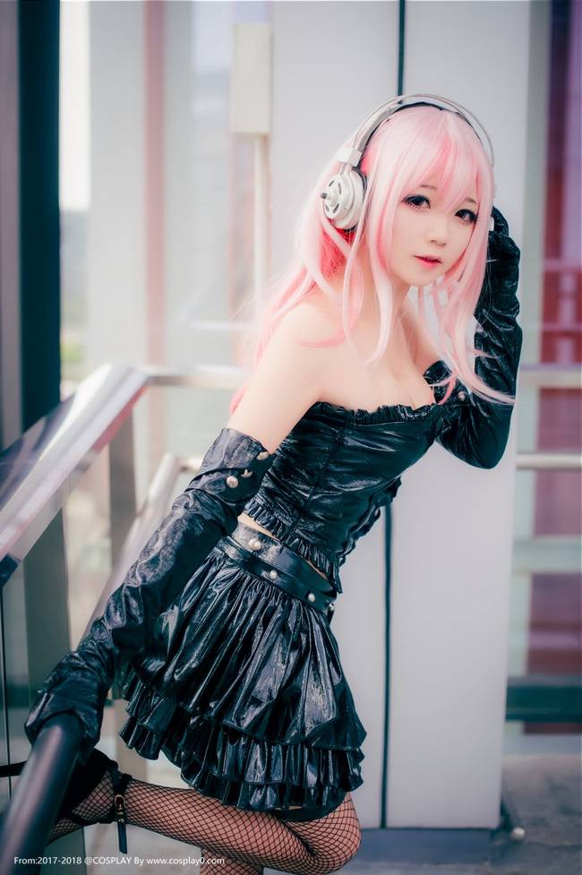 Cosplay福利/超级索尼子黑丝网袜美女诱惑Cosplay福利高清图片