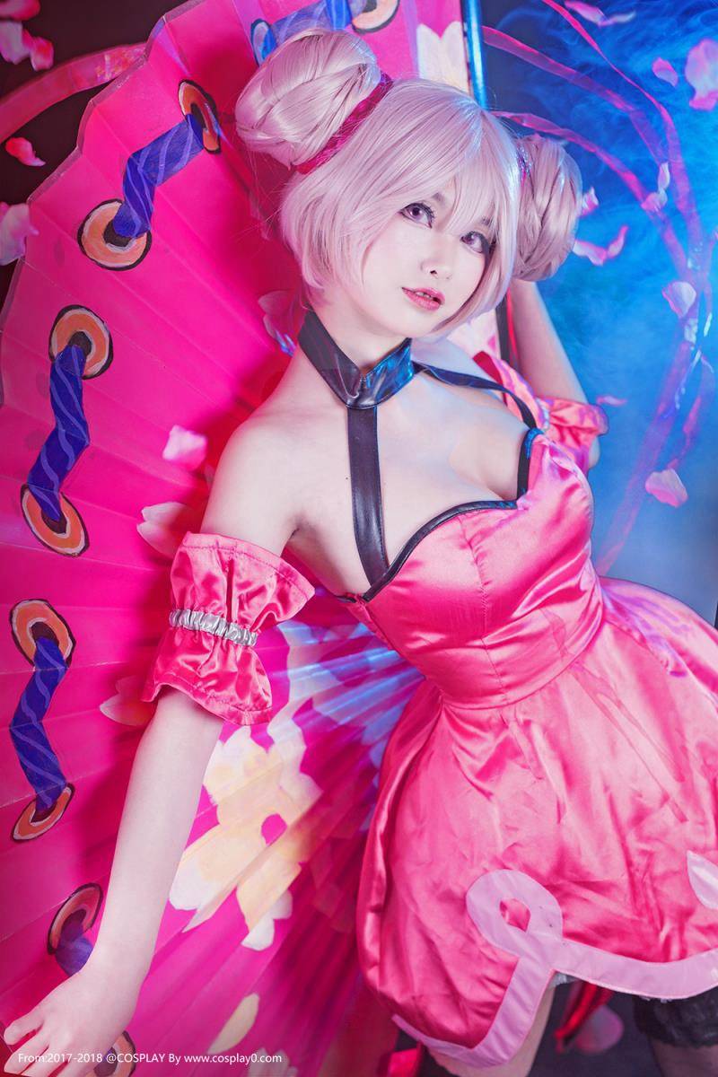 Cosplay福利/萌妹子KUKI-小小扮演王者荣耀小乔Cosplay福利图片