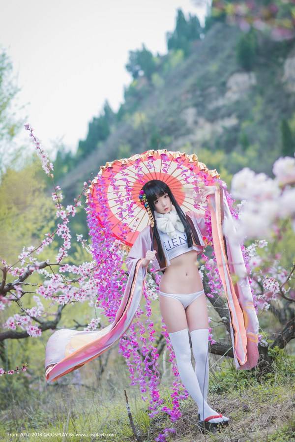 Cosplay福利/东方Project蓬莱山辉夜Cosplay星之迟迟胖次本子福利