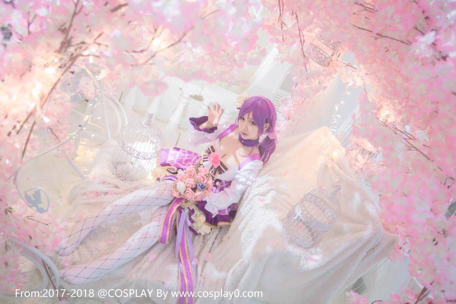 Cosplay福利/绝对领域双马尾白丝萝莉东条希Cosplay福利番号