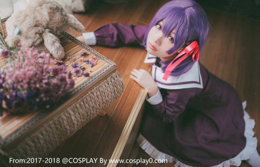 Cosplay福利/清纯美女Cosplay间桐樱萝莉裸足高清写真图片