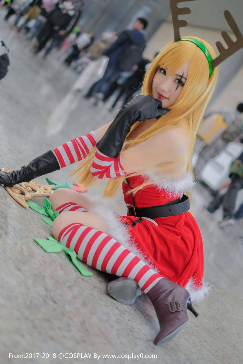 Cosplay福利/二次元萌妹子lol卡特琳娜圣诞冰雪Cosplay图片