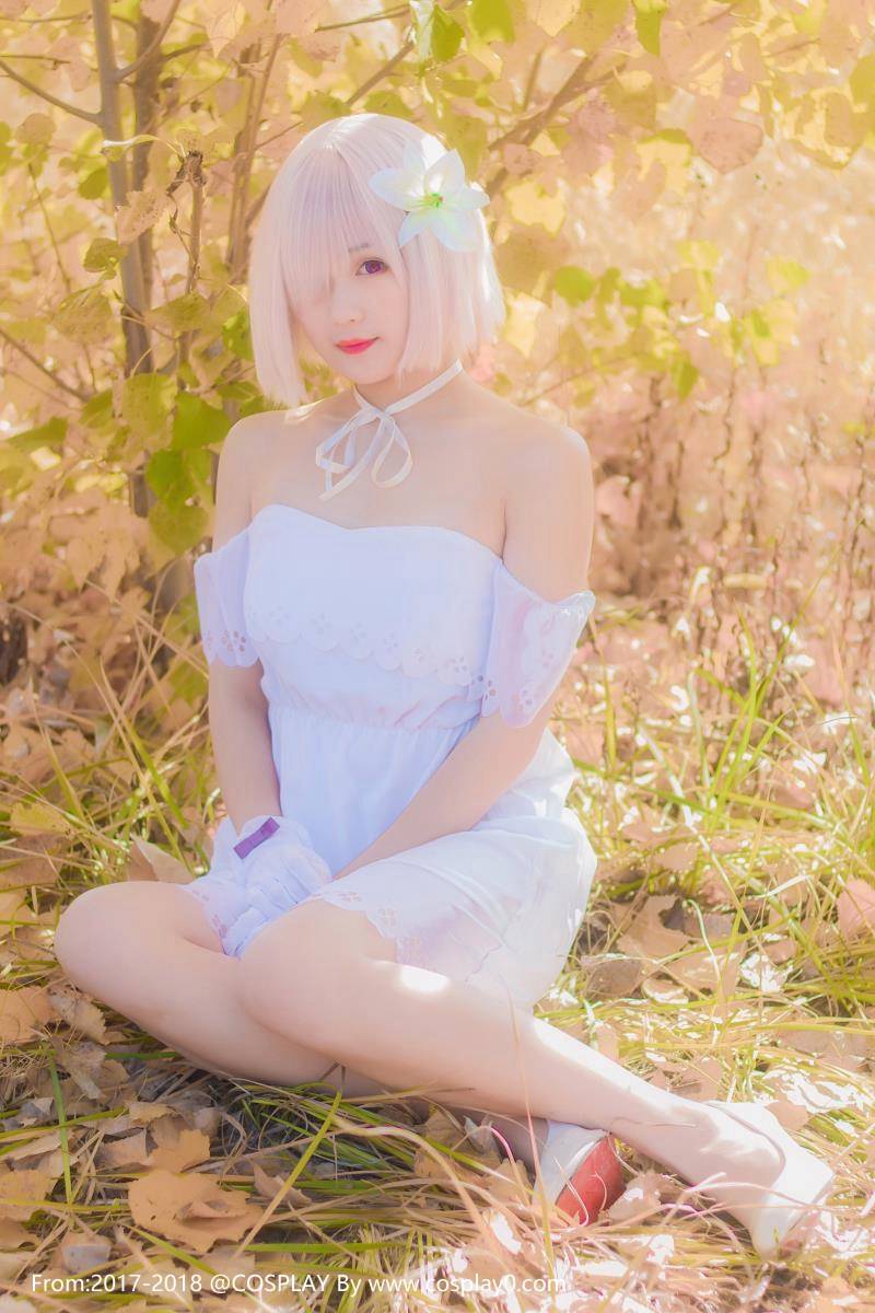Cosplay福利/Fate盾娘玛修·基列莱特Cosplay萝莉本子图片