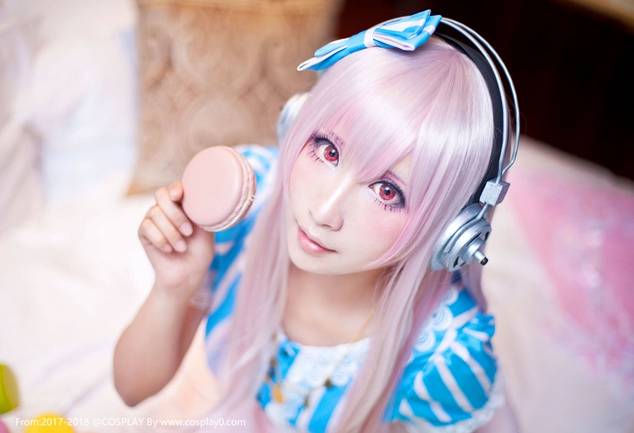 Cosplay福利/蓝白打歌服巨乳超级索尼子白丝萝莉Cosplay番号