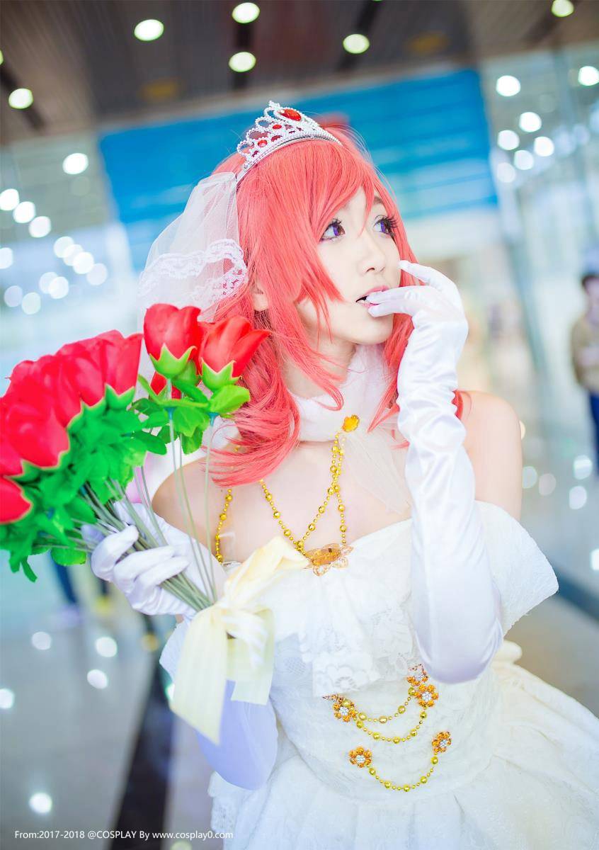 Cosplay福利/啾小妍SAMA西木野真姬婚纱觉醒Cosplay图片