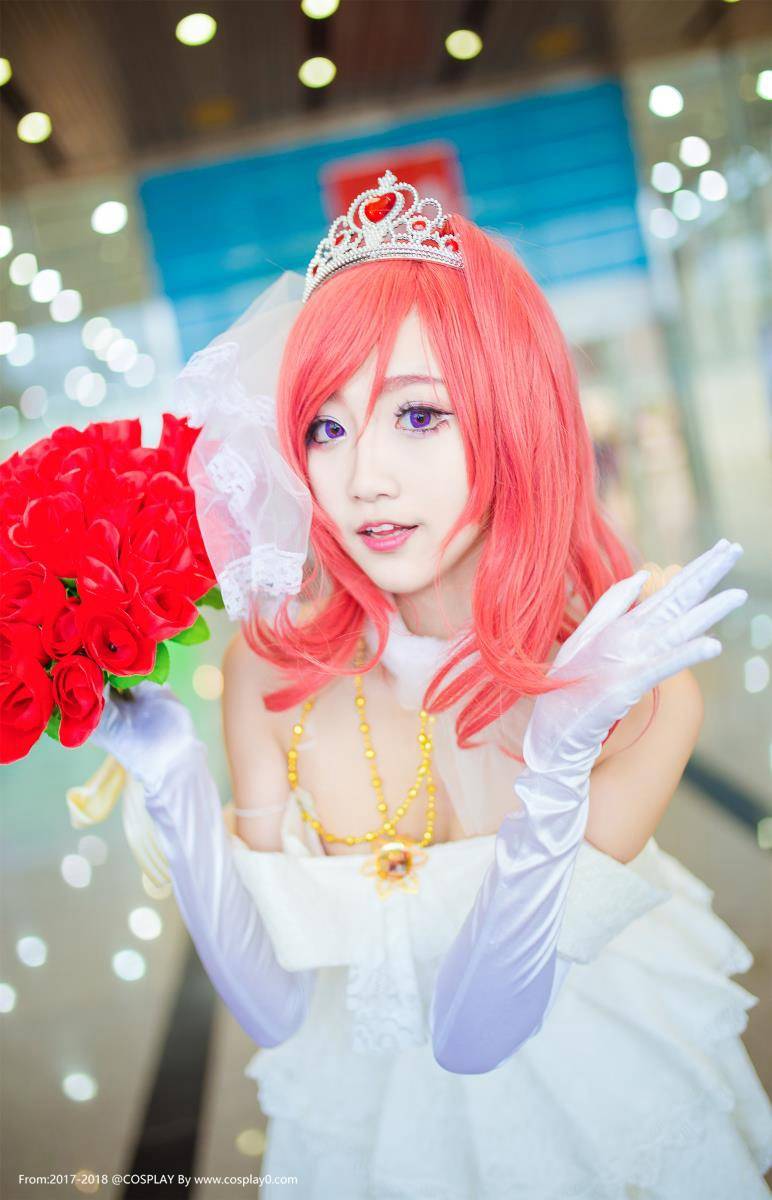 Cosplay福利/啾小妍SAMA西木野真姬婚纱觉醒Cosplay图片