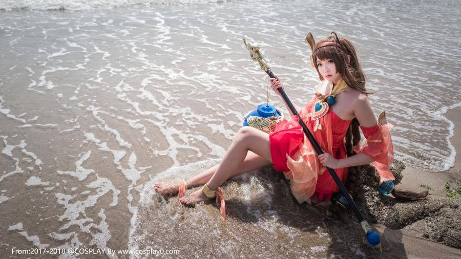 Cosplay福利/王者荣耀大乔Cosplay赤脚脚底裸足美女写真图片