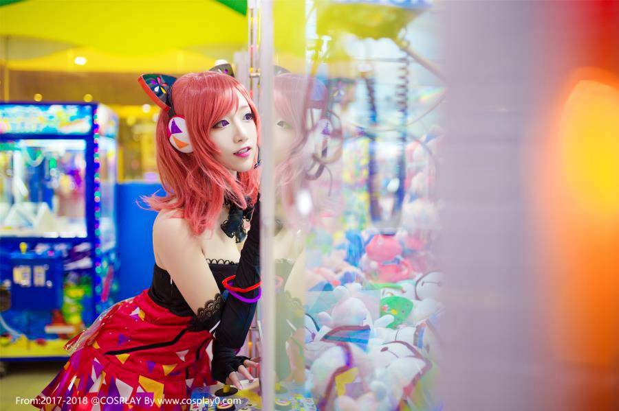 Cosplay福利/可爱萝莉啾小妍Cosplay西木野真姬电玩觉醒同人本子图片