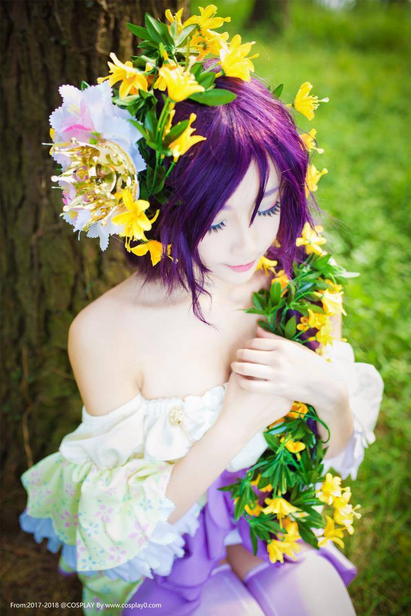 Cosplay福利/啾小妍SAMA东条希童话公主Cosplay唯美图片