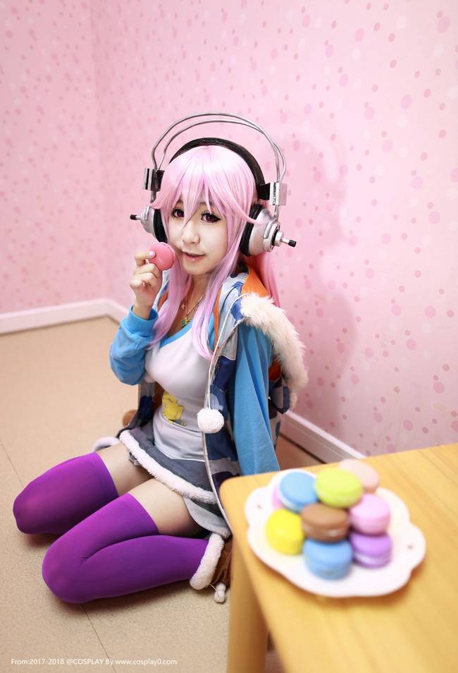 Cosplay福利/偶像歌手超级索尼子萝莉丝袜Cosplay美女写真