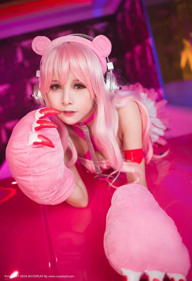 Cosplay福利/萌萌哒萝莉超级索尼子丝袜美腿诱惑Cosplay图片
