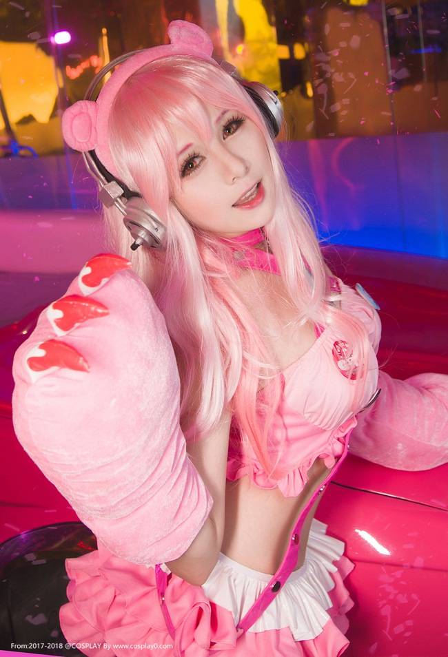 Cosplay福利/萌萌哒萝莉超级索尼子丝袜美腿诱惑Cosplay图片
