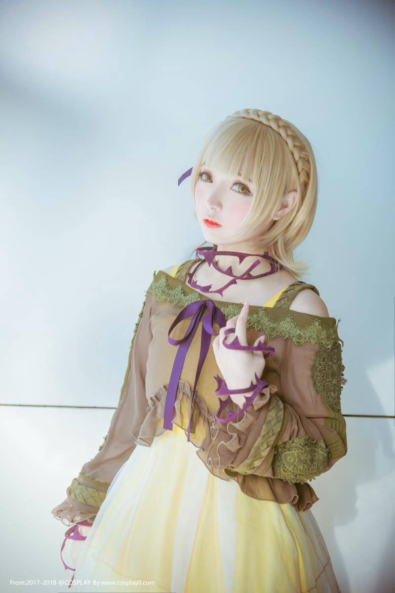 Cosplay福利/清纯美女Cos死亡爱丽丝睡美人同人萝莉高清图片