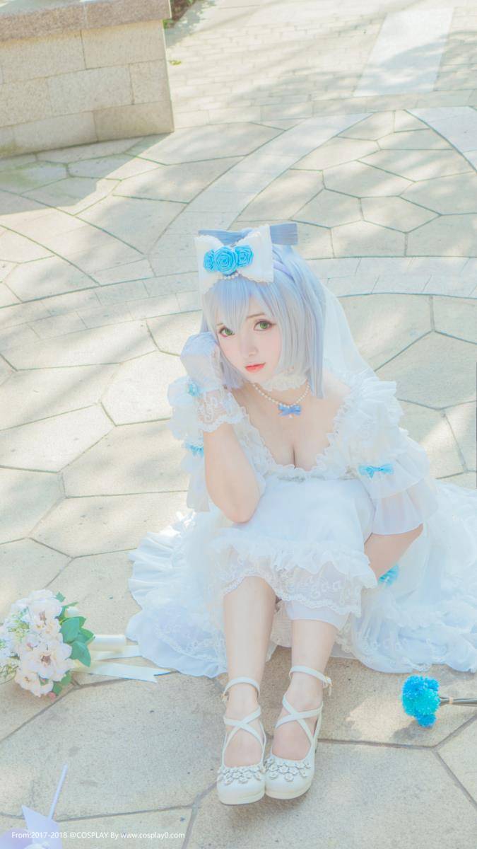 Cosplay福利/清纯美女VOCALOID洛天依花嫁Cosplay美图赏析