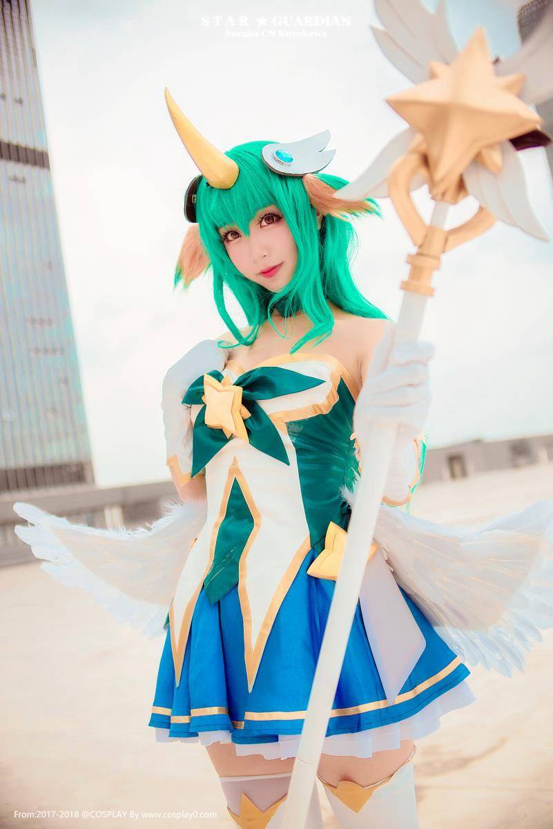Cosplay福利/Coser黑川扮演英雄联盟众星之子索拉卡Cosplay图片