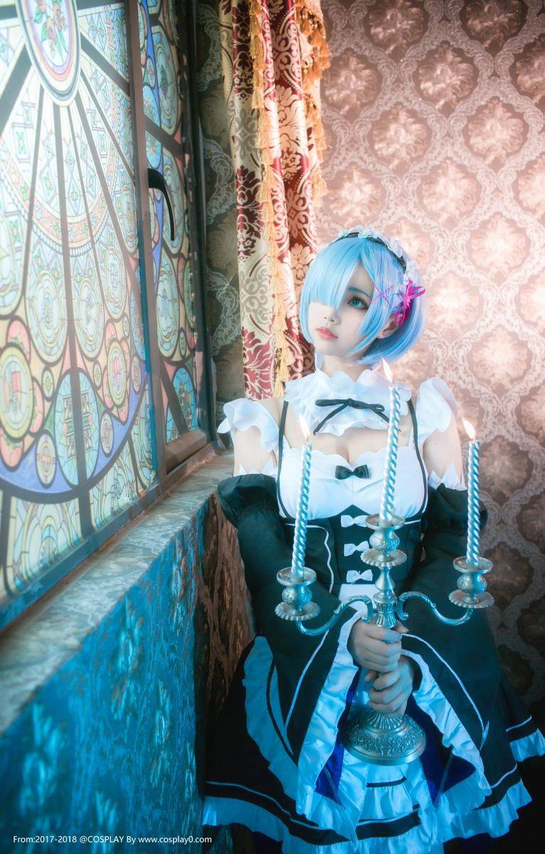 Cosplay福利/半次元Coser雷姆拉姆女仆白丝萝莉Cosplay图片
