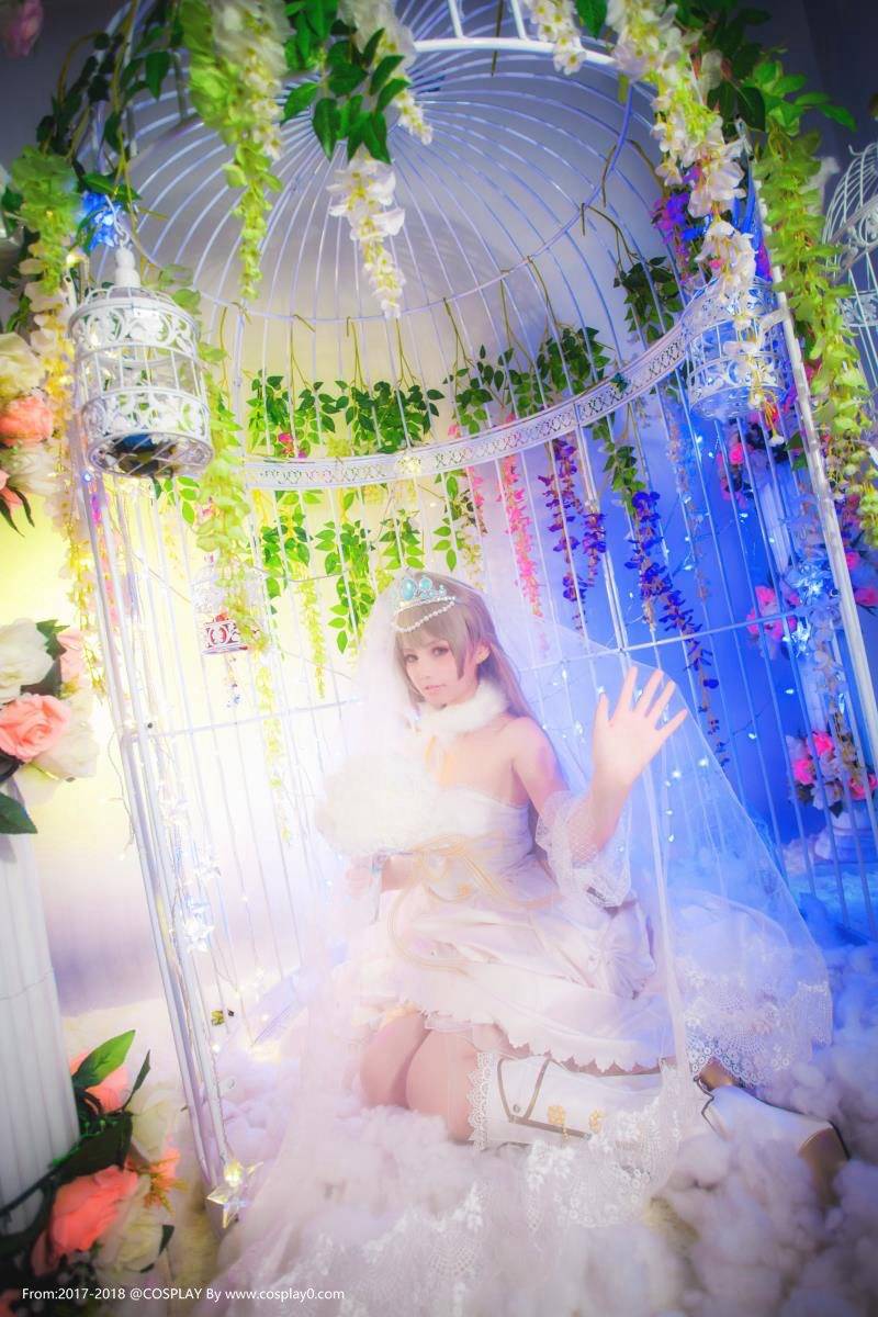 Cosplay福利/LoveLive南小鸟婚纱觉醒笼中鸟白嫩萝莉Cosplay图片