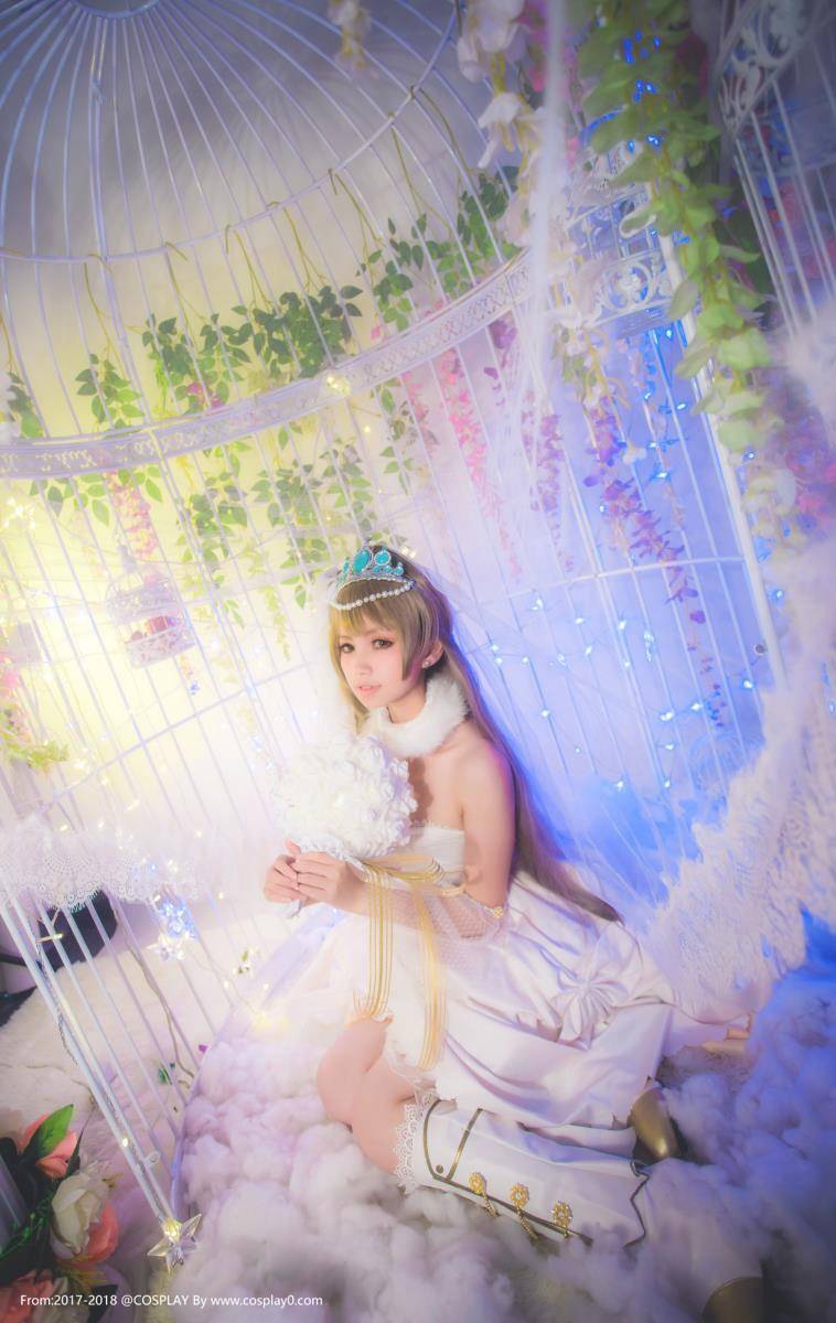 Cosplay福利/LoveLive南小鸟婚纱觉醒笼中鸟白嫩萝莉Cosplay图片