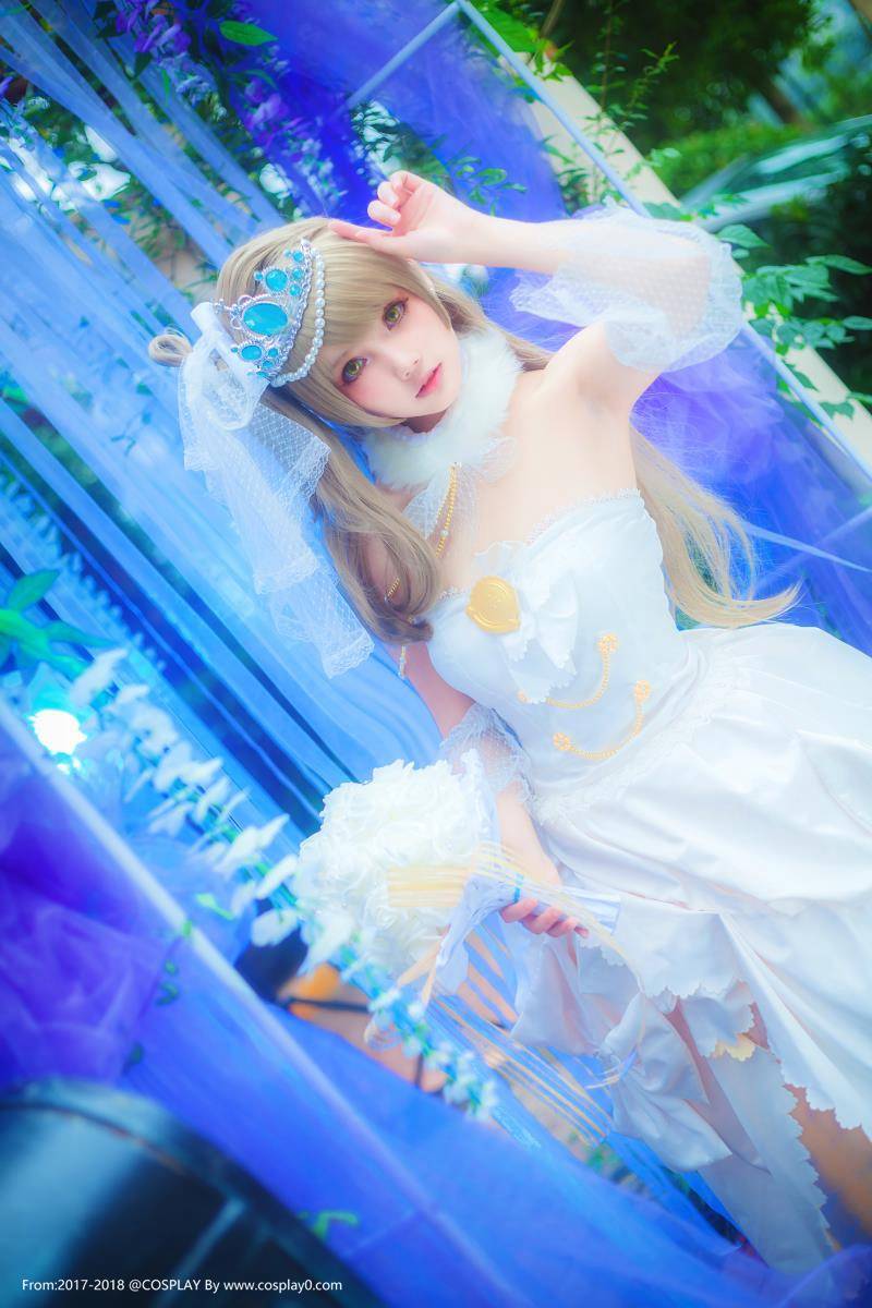 Cosplay福利/超级可爱南小鸟同人婚纱觉醒Cosplay图片