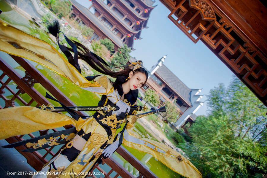 Cosplay福利/剑侠情缘网络版叁藏剑秦风二小姐Cosplay图片