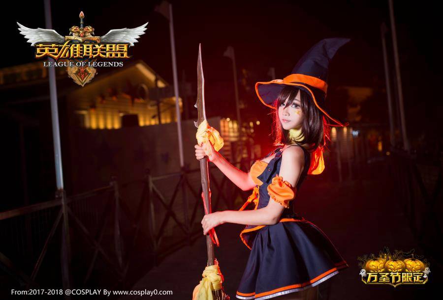 Cosplay福利/啾小妍SAMA英雄联盟豹女奈德丽万圣节Cosplay图片