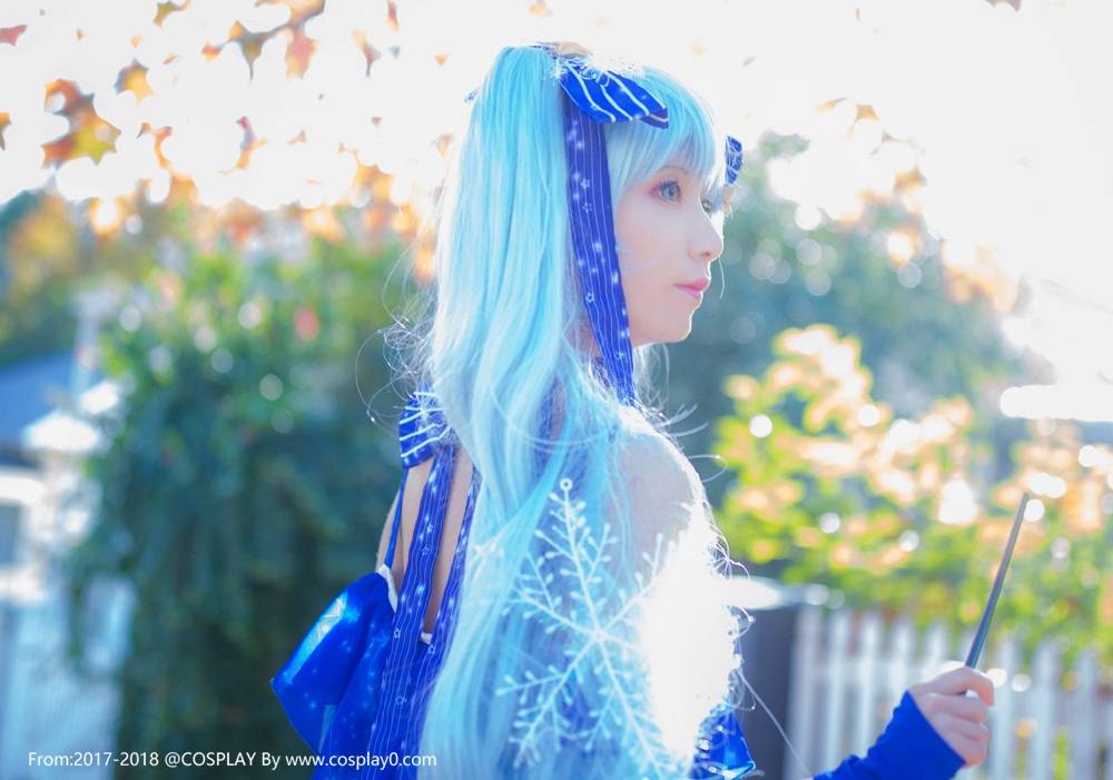 Cosplay福利/星与雪的公主雪MIKU初音未来Cosplay图片