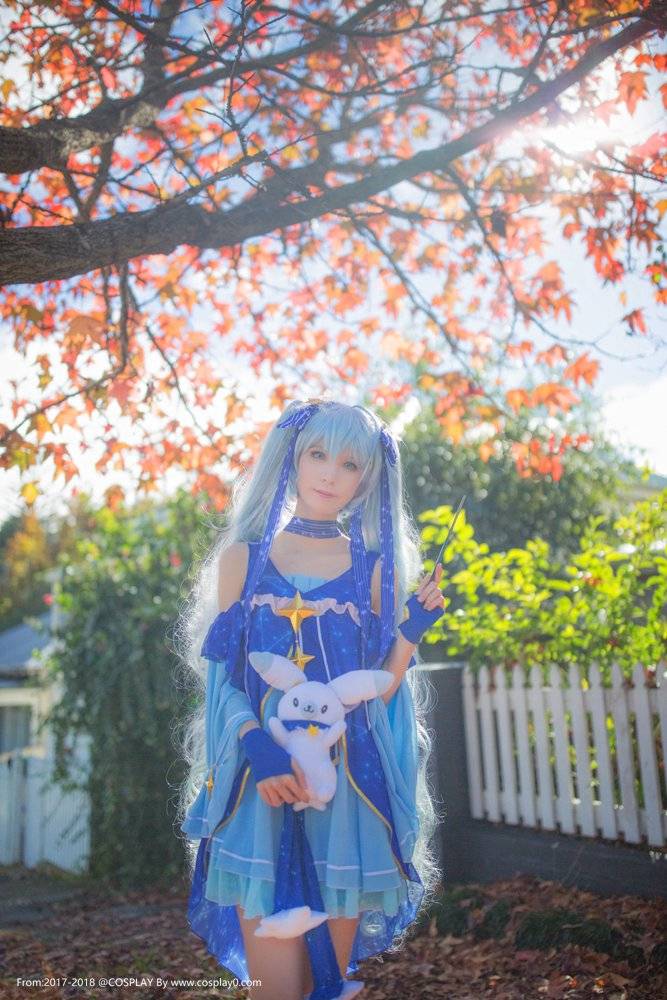 Cosplay福利/星与雪的公主雪MIKU初音未来Cosplay图片
