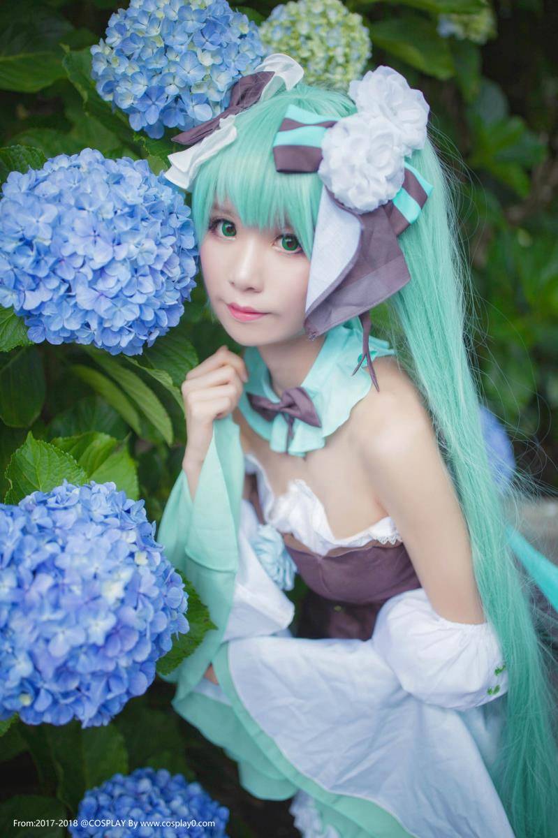 Cosplay福利/VOCALOID花季美少女初音未来Cosplay高清图片