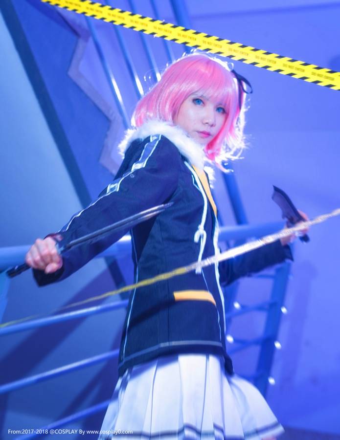 Cosplay福利/超短裙白丝萝莉封印者李瑟钰本子Cosplay图片