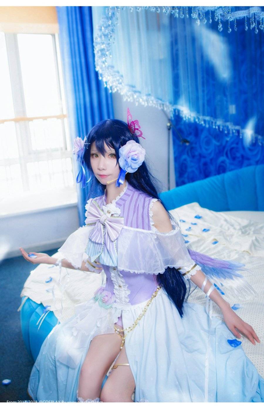 Cosplay福利/LoveLive白色情人节园田海未绚濑绘里裸足Cos图片