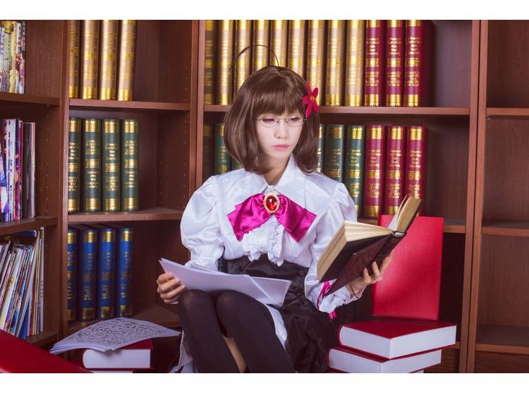 Cosplay福利/艾尔之光眼镜娘黑丝诱惑艾德尔Cosplay图片