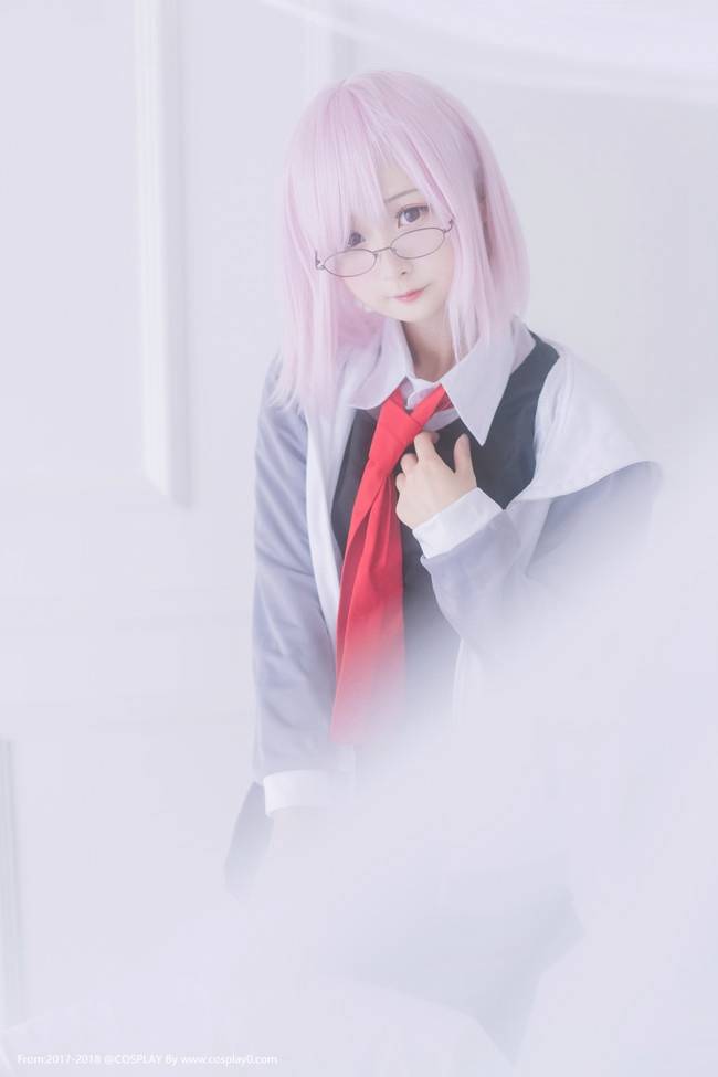 Cosplay福利/制服萝莉玛修·基列莱特黑丝诱惑足控Cosplay写真套图