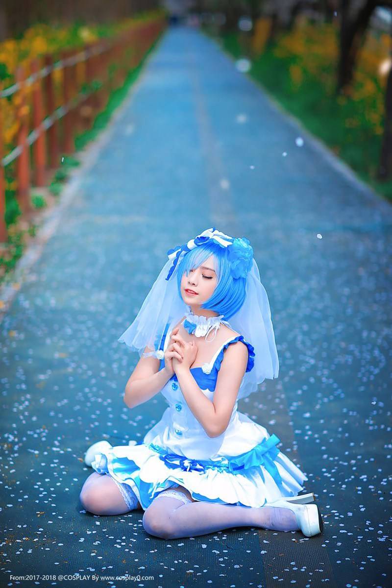 Cosplay福利/绝对领域二次元白丝萝莉雷姆花嫁Cosplay番号