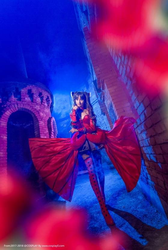 Cosplay福利/绝对领域童颜巨乳萝莉控远坂凛制服同人Cosplay图片