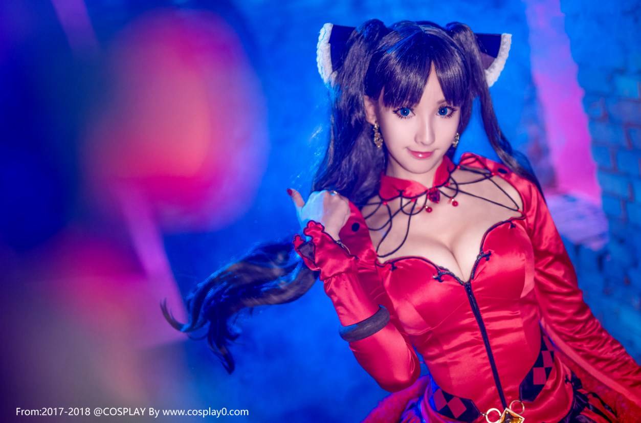 Cosplay福利/绝对领域童颜巨乳萝莉控远坂凛制服同人Cosplay图片