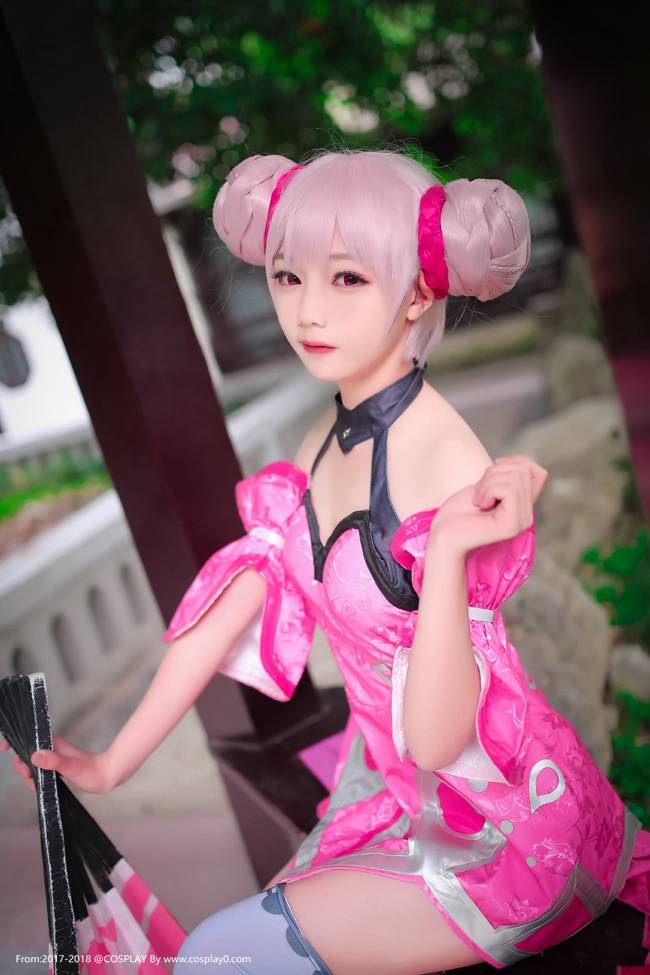 Cosplay福利/绝对领域白丝萝莉萌妹子王者荣耀小乔同人Cosplay图片