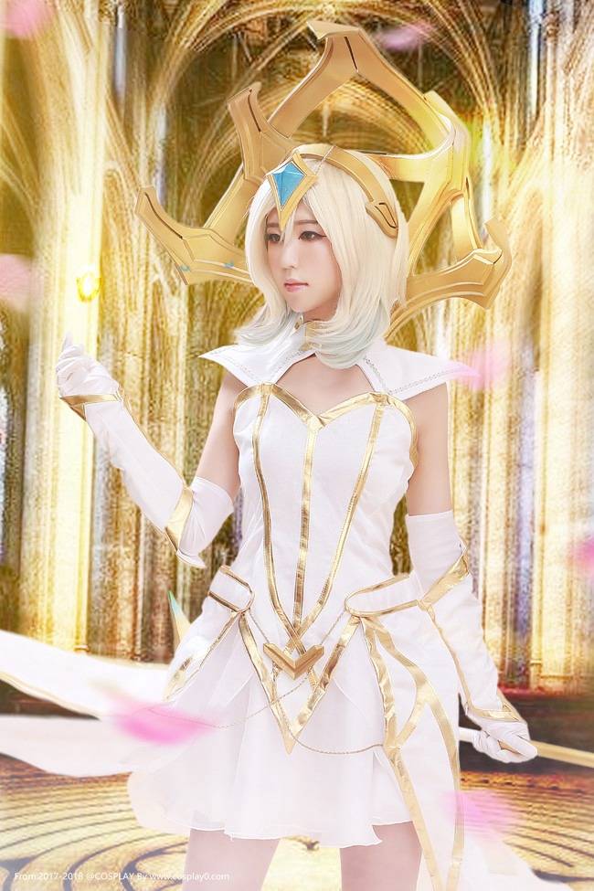 Cosplay福利/英雄联盟大元素使拉克丝二次元萌妹子Cosplay图片