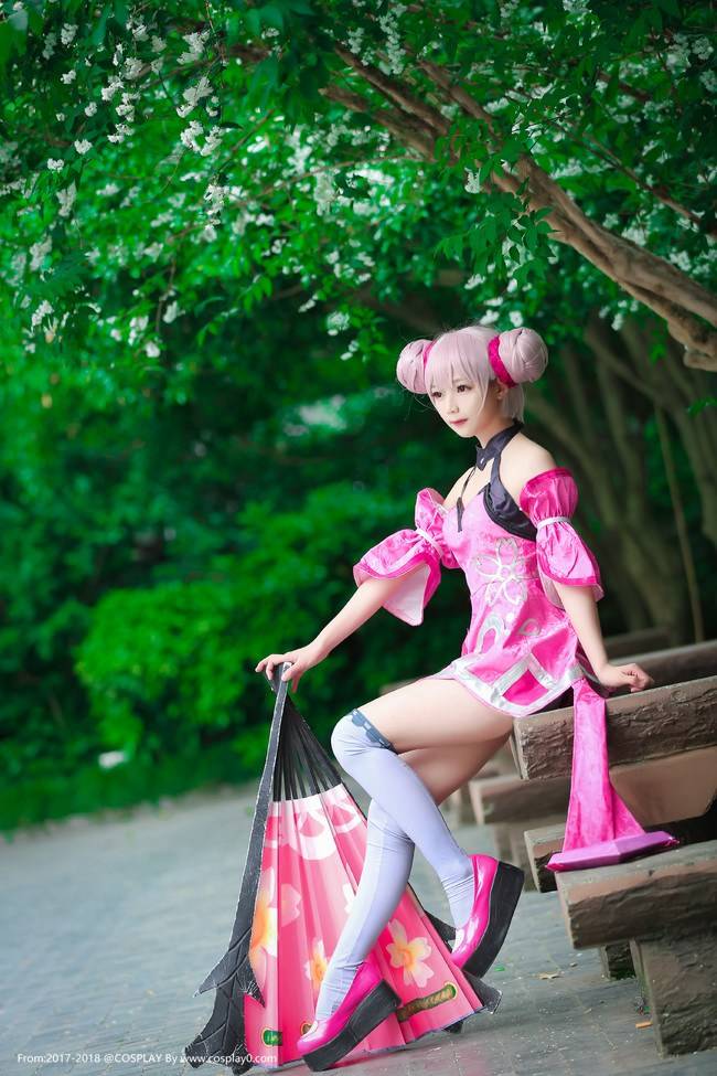 Cosplay福利/绝对领域白丝萝莉萌妹子王者荣耀小乔同人Cosplay图片