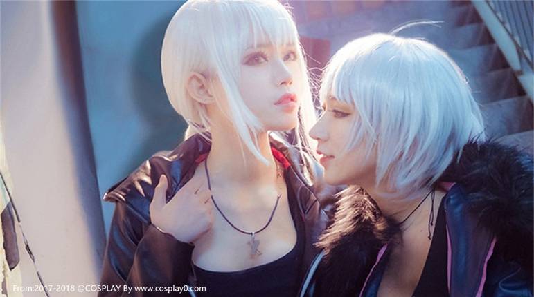 Cosplay福利/性感美女姐妹花诱惑sabrer与贞德Cosplay图片