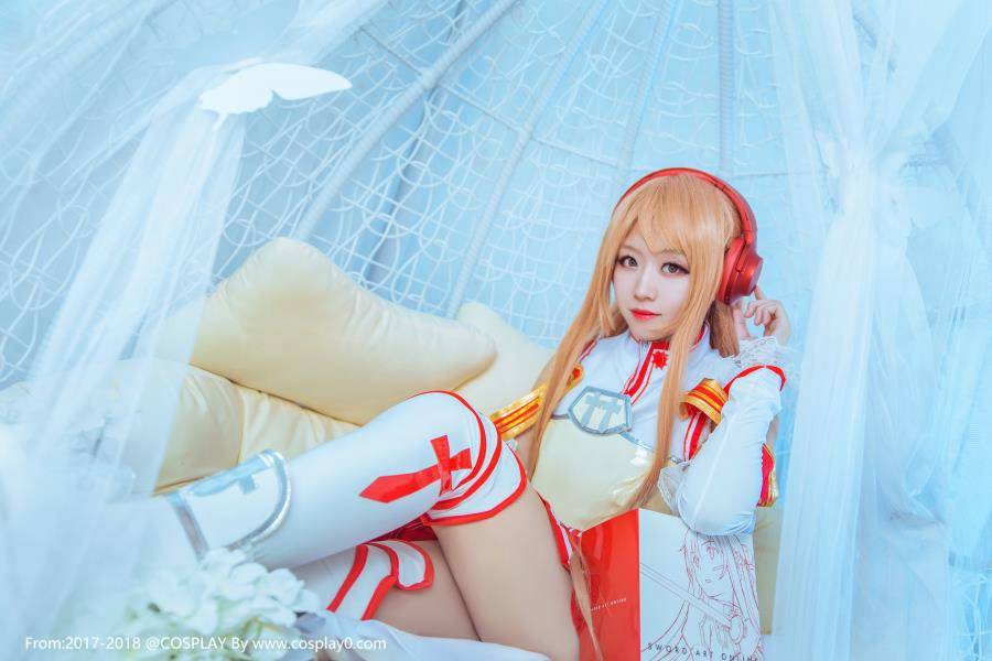 Cosplay福利/刀剑神域结成明日奈亚丝娜白丝腿控Cosplay图片