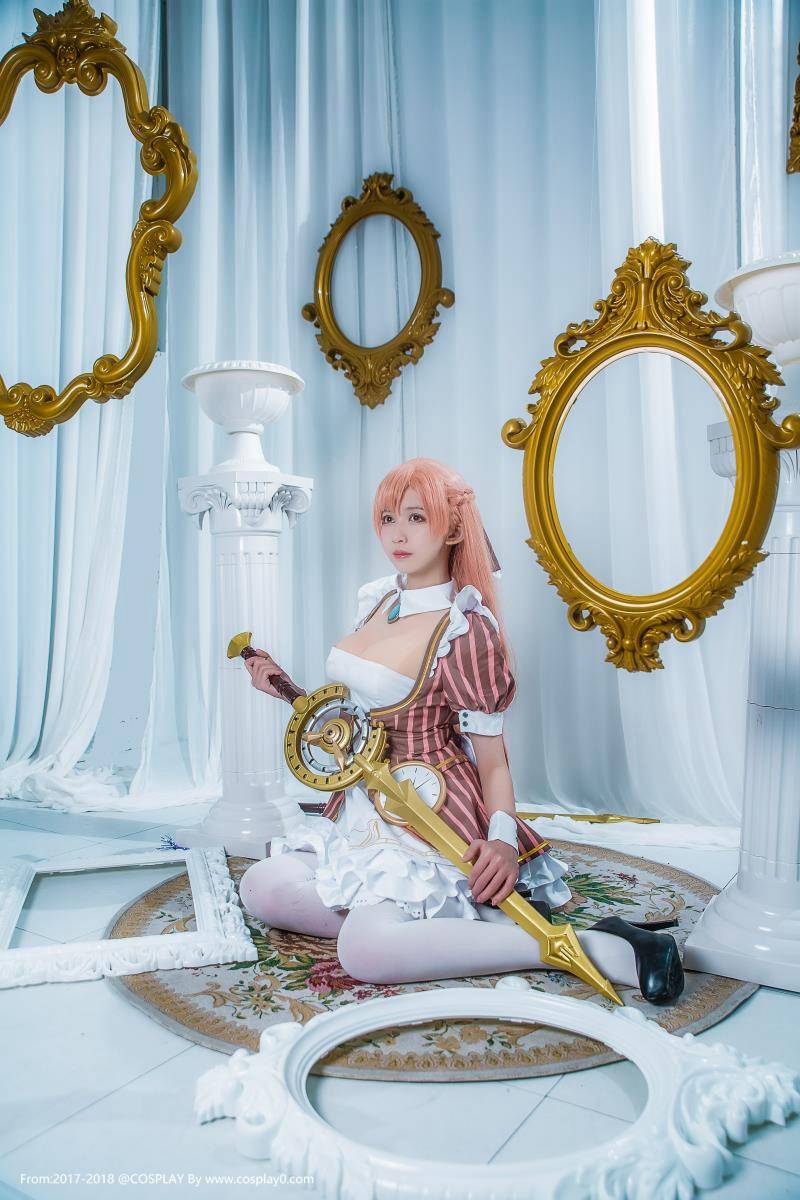 Cosplay福利/鳗鱼霏儿扮演永远的七日之都 安白丝美腿Cosplay图片