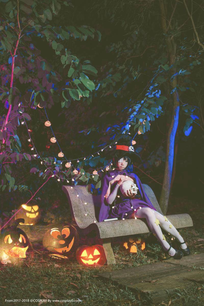 Cosplay福利/中二病也要谈恋爱小鸟游六花Cosplay白丝萝莉图片