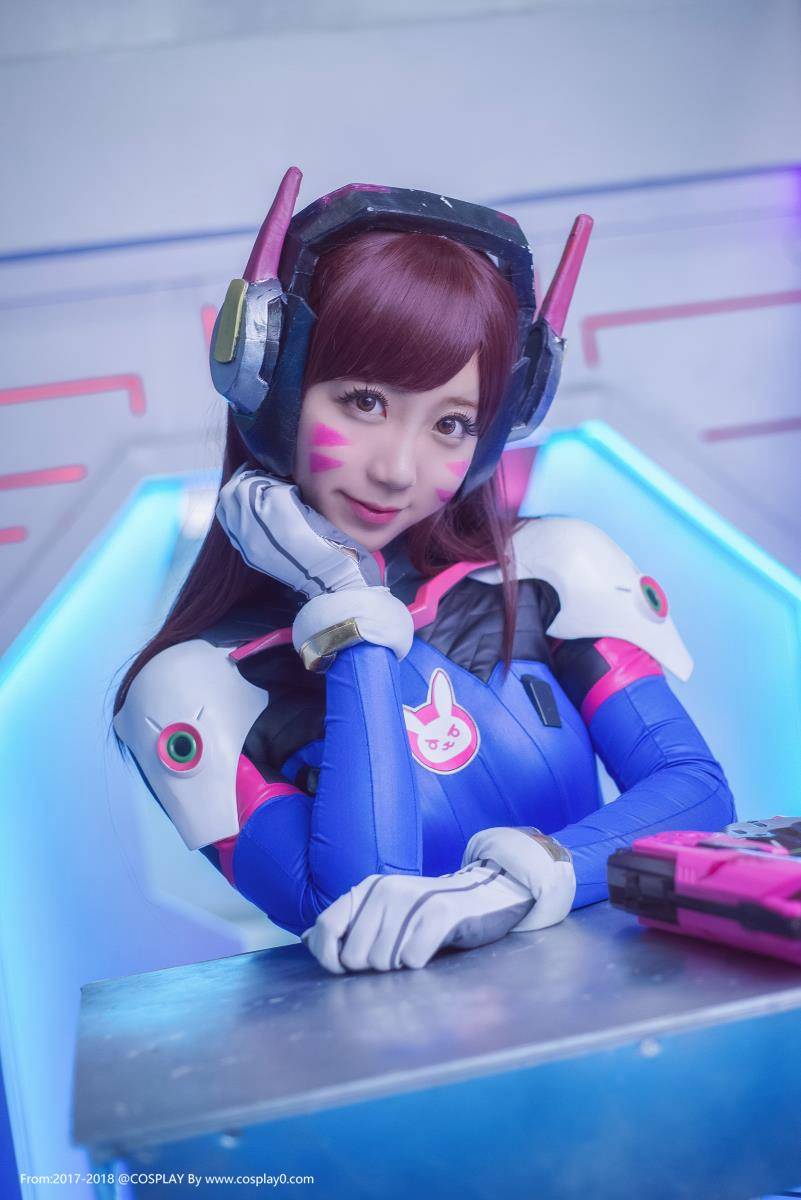 Cosplay福利/二次元萌妹子守望先锋D.Va-黑川-Cosplay图片