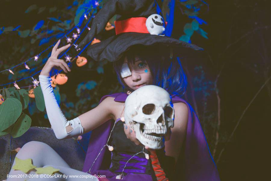 Cosplay福利/中二病也要谈恋爱小鸟游六花Cosplay白丝萝莉图片