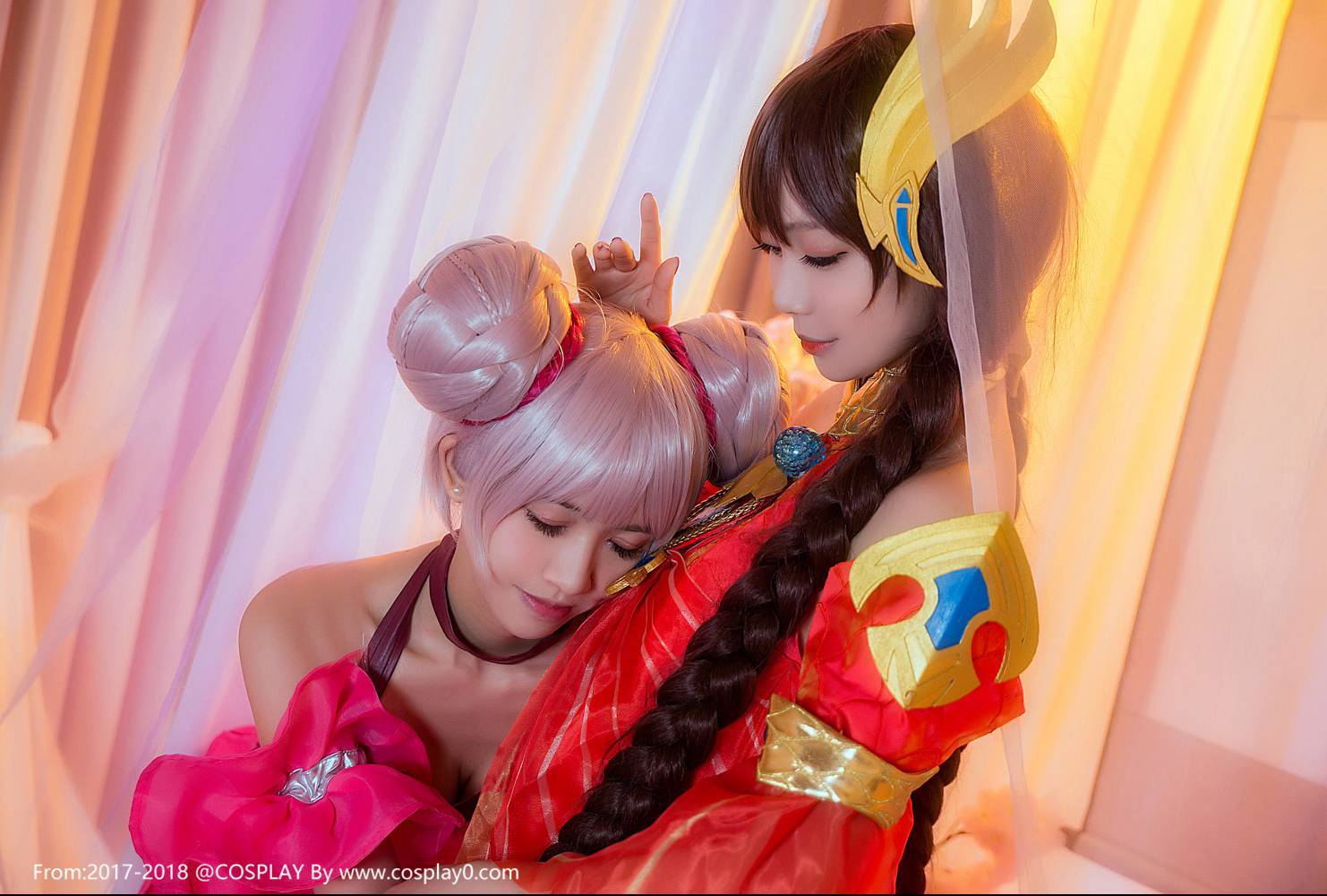 Cosplay福利/鳗鱼霏儿&大肉丸aimee王者荣耀大乔小乔姐妹花Cos图片