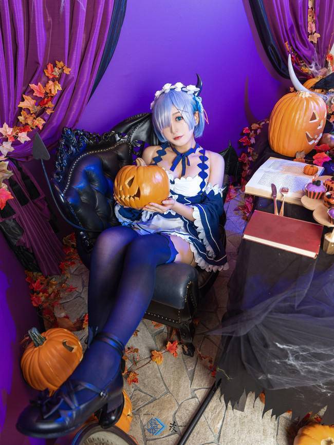 Cosplay福利/万圣节 蕾姆小恶魔绝对领域cosplay